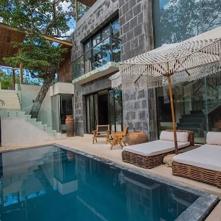 Aman Villa